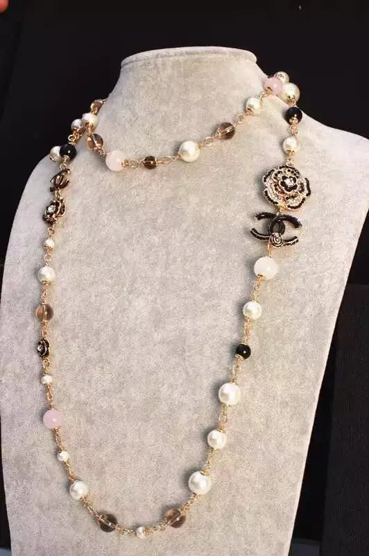 Collana con Maglie Chanel Modello 32